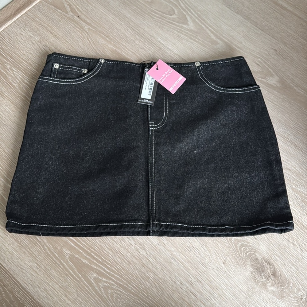 Black Denim Contrast Stitch Mini Skirt NEW 🏷️